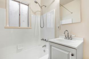 Oxford Avenue Apartments - Photo 1 of 1