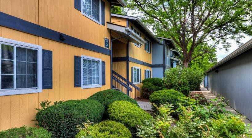 737 North Stilson Road - Photo 2 of 29