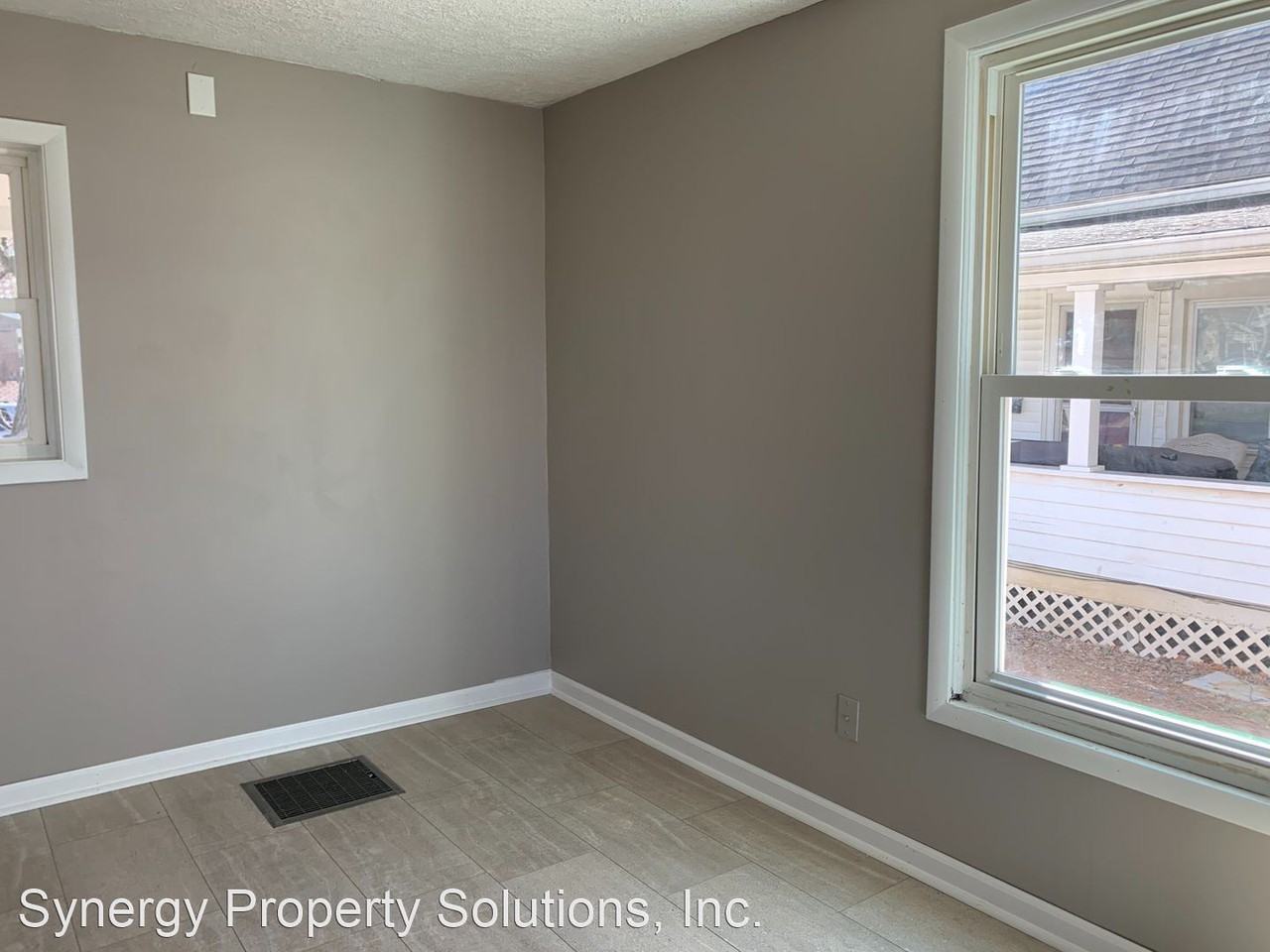 Second St 58 Richland - Photo 2 of 36