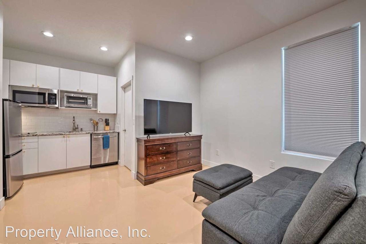 2324 Green Street East - Photo 2 of 13