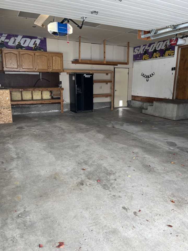 620 N 5th W - Photo 2 of 19