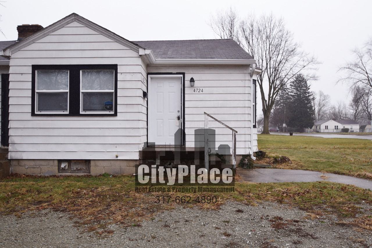 4724 E 34th St - Photo 3 of 11