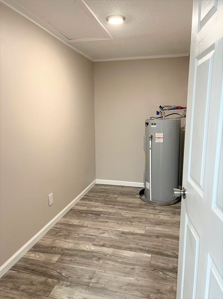 101 Red Deer Dr - Photo 2 of 7