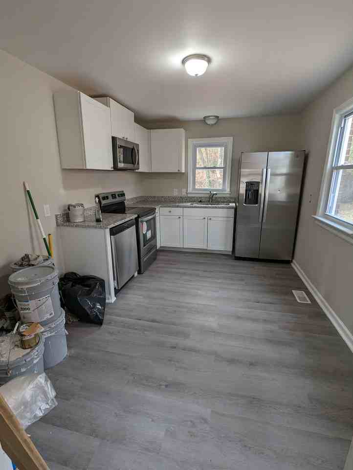 311 Church St - Photo 2 of 10