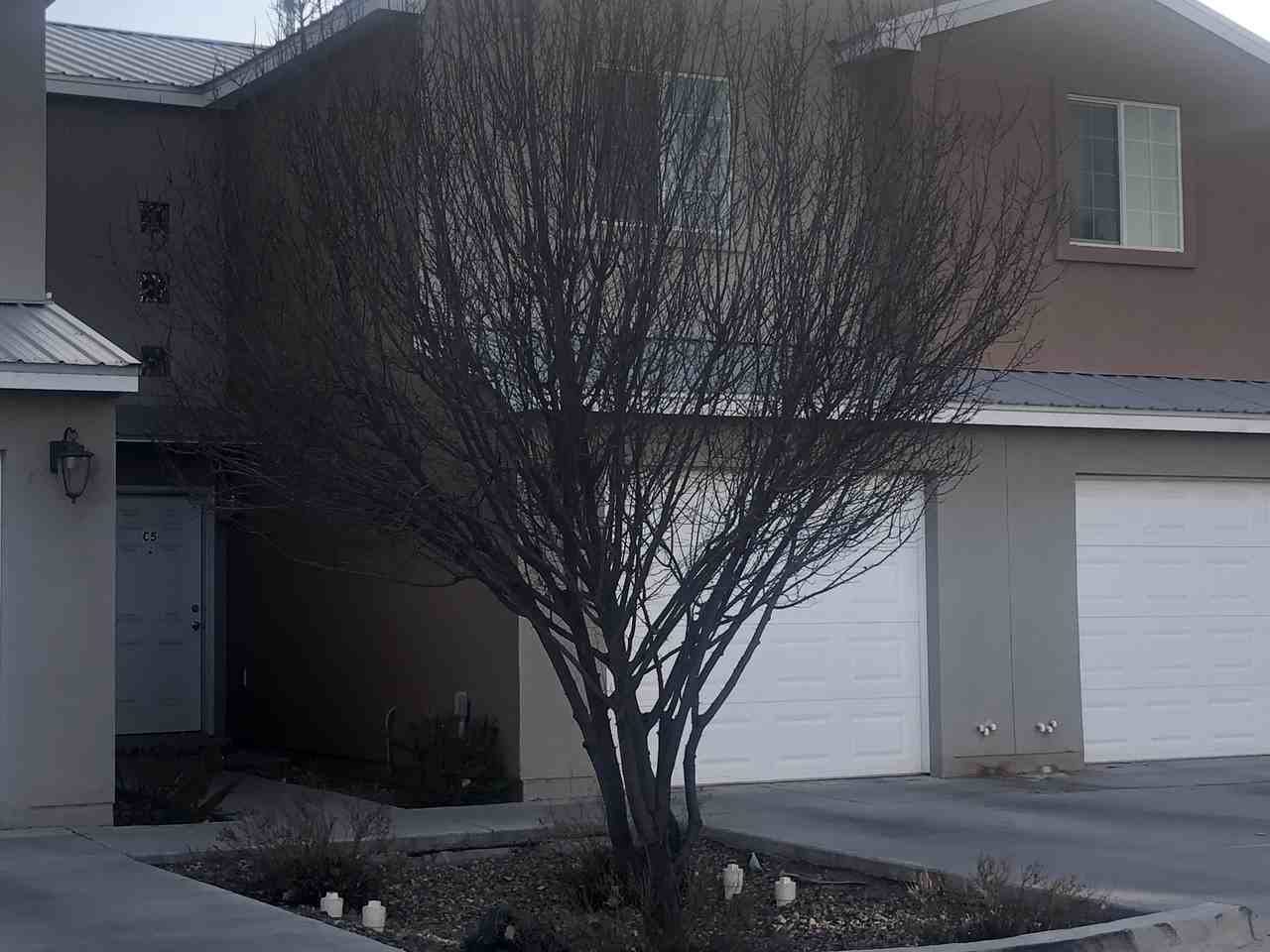 1120 Griegos Rd Nw Bldg C - Photo 2 of 2