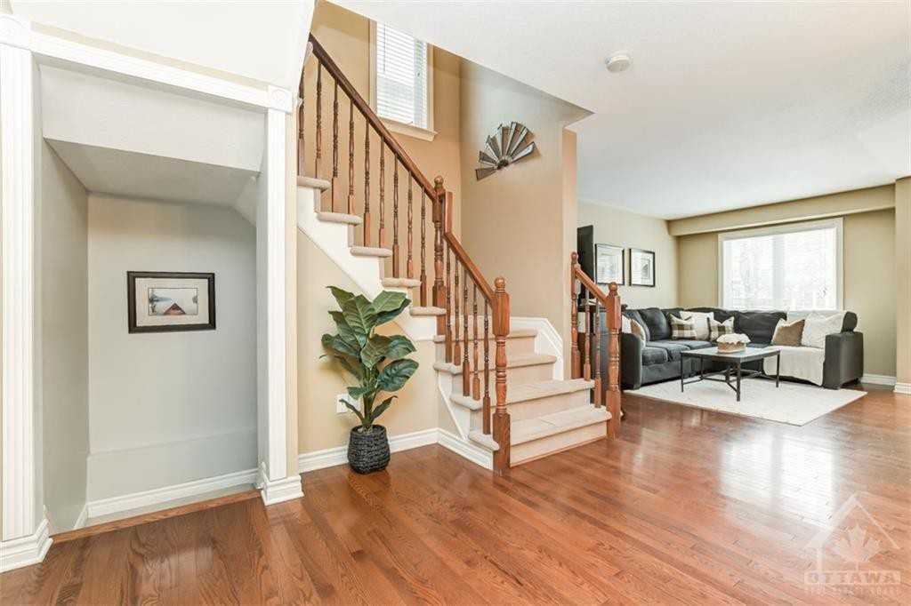 282 Tewsley Drive - Photo 2 of 26