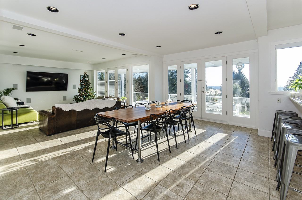 407 Brand Street - Photo 3 of 20