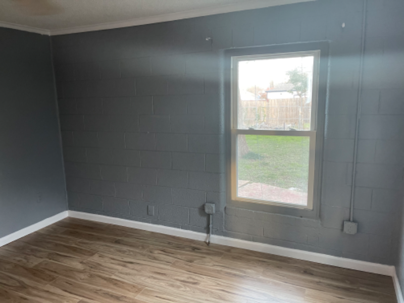 3217 James Ave - Photo 3 of 15