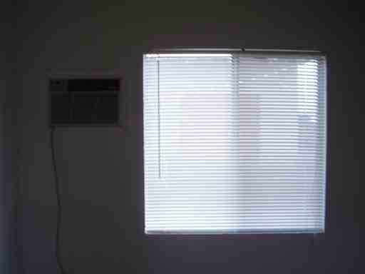 326 W Kimball Ave - Photo 2 of 7