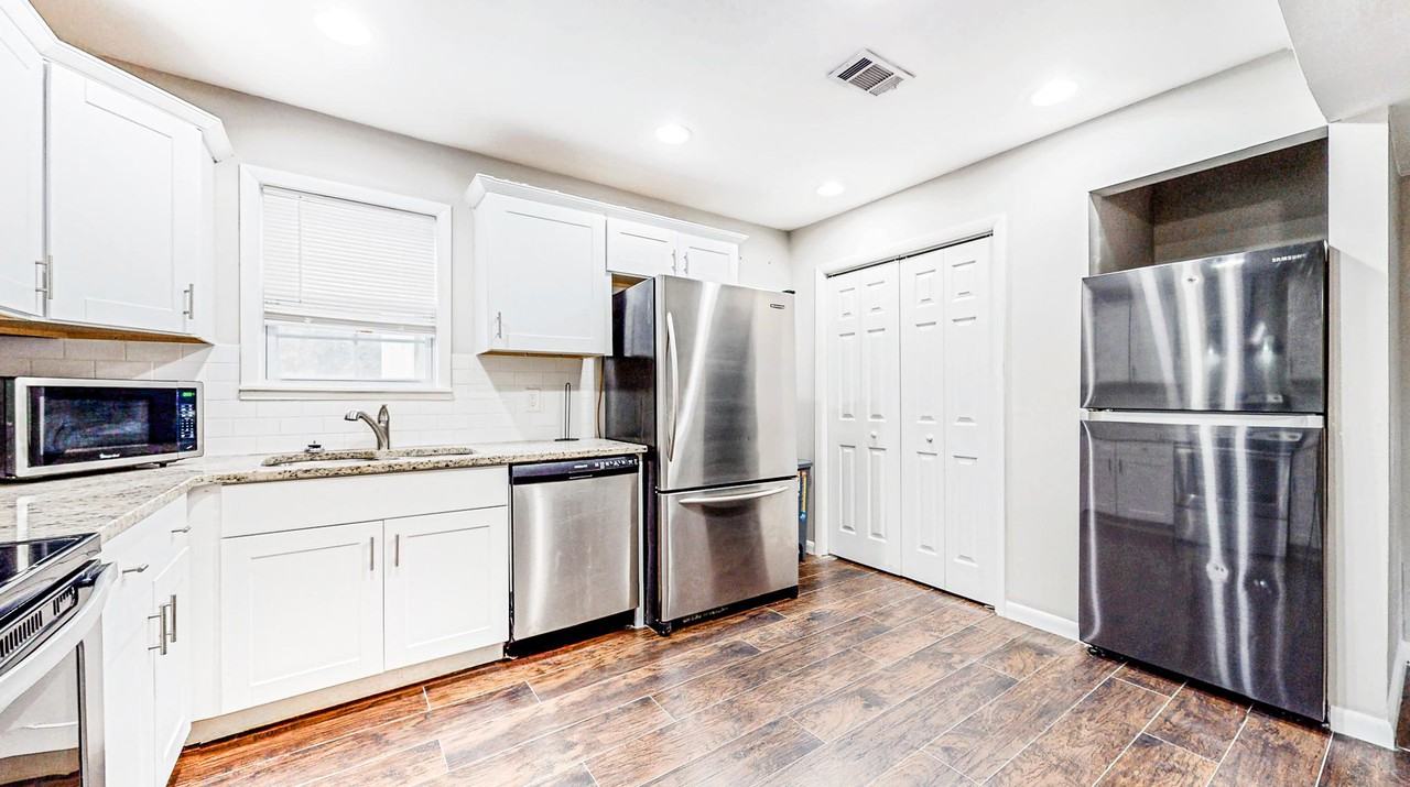 Scofield Rd - Photo 4 of 11