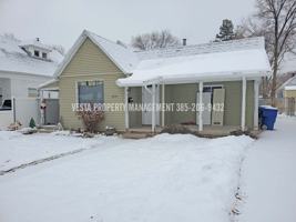 featured image of 2032 Jefferson Ave #2