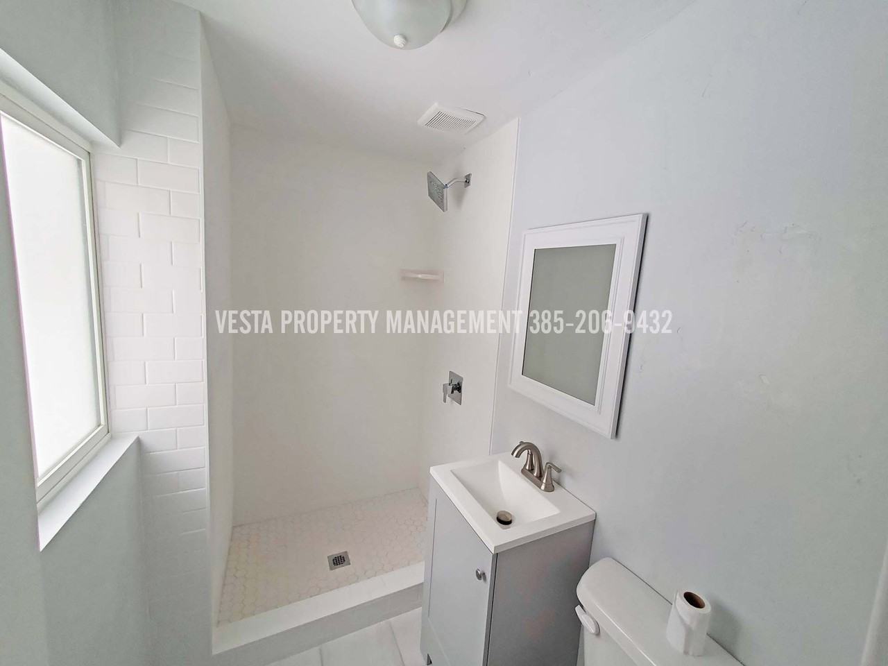 2032 Jefferson Ave #2 - Photo 5 of 7