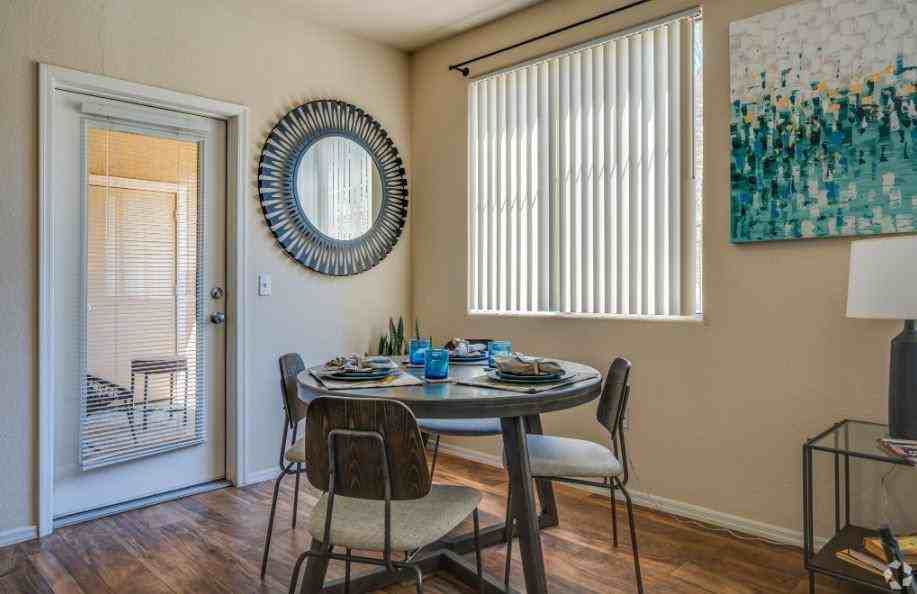 12740 W Indian School Rd - Photo 5 of 41