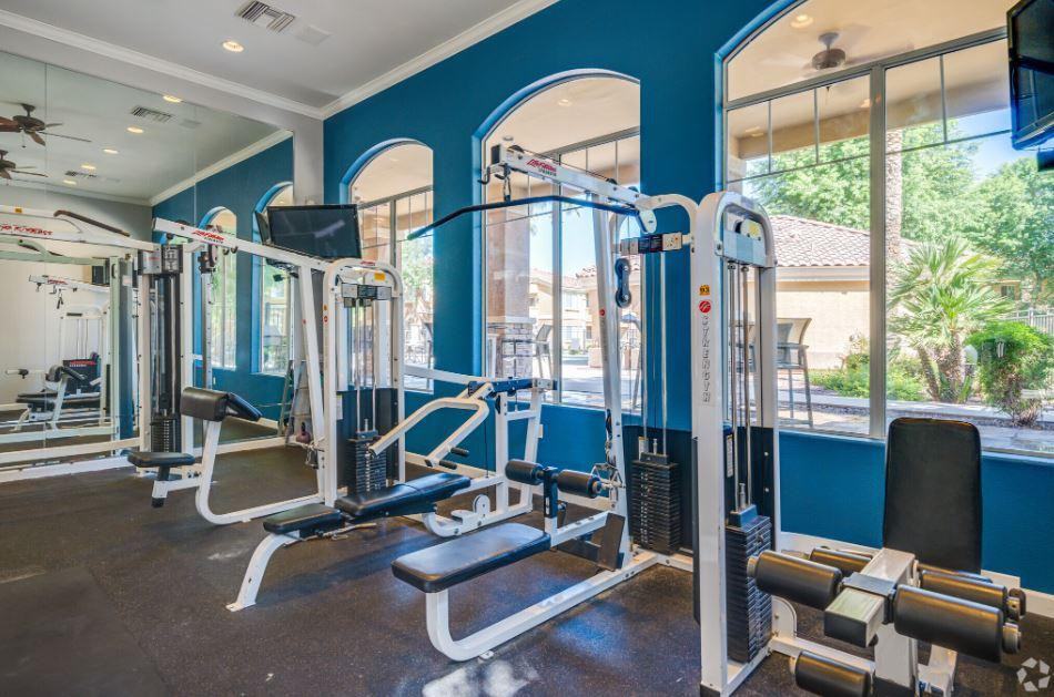 12740 W Indian School Rd - Photo 7 of 41