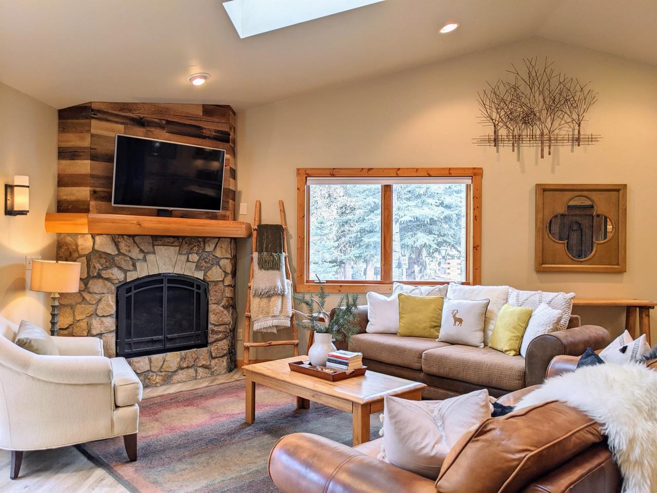 32114 Upper Bear Creek RoadGuest House #G - Photo 5 of 50