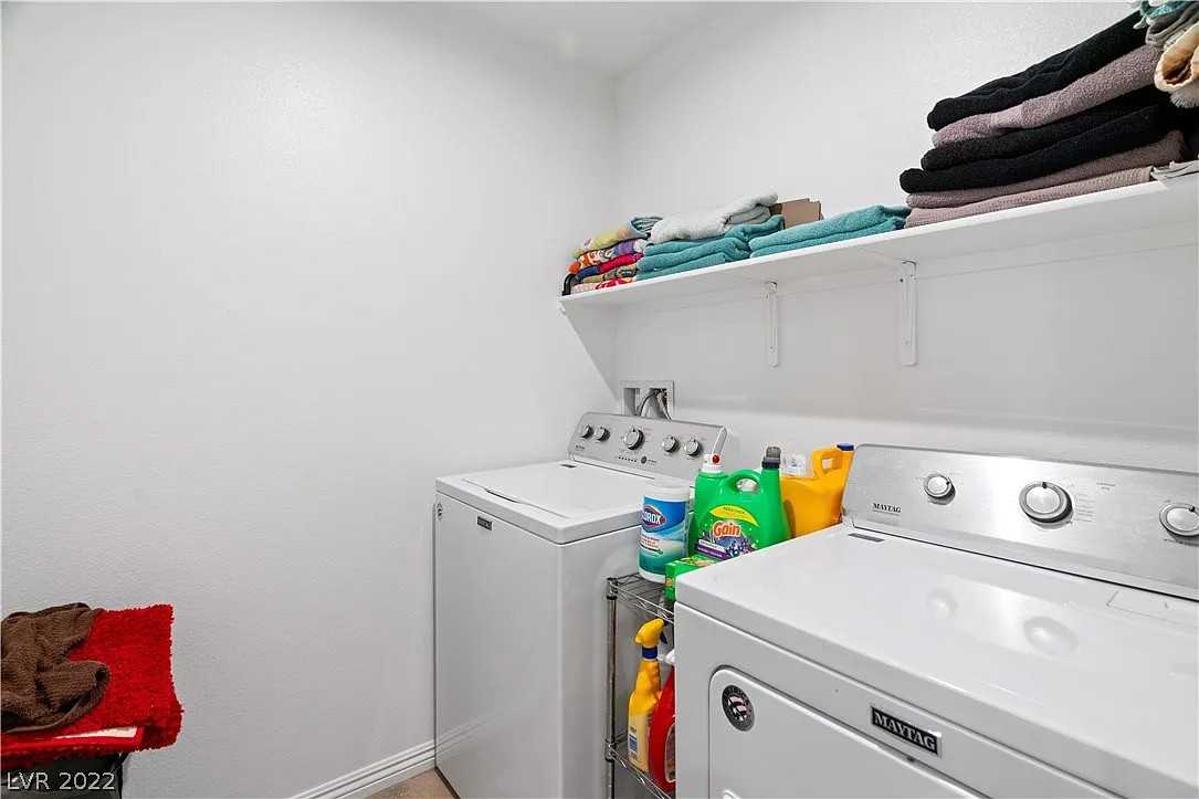 1199 Granada Flats Ct - Photo 3 of 12