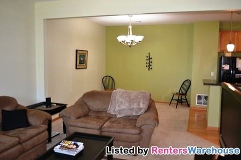 713 Willow Glen Dr - Photo 2 of 10