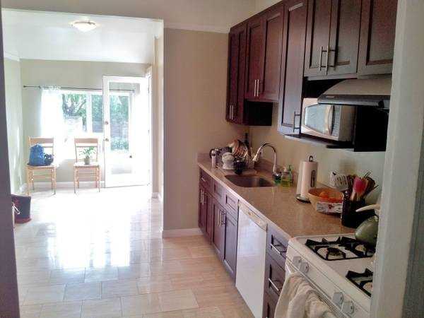 Irving St & 11th Ave - Photo 3 of 9