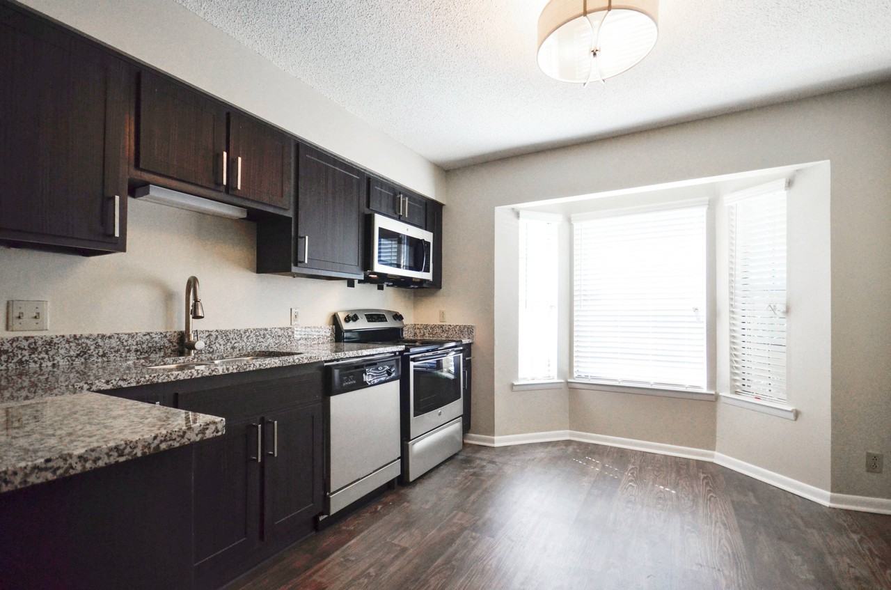 Grande at Indian Lake - Photo 4 of 28