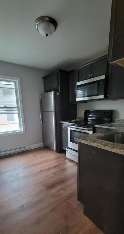 324 Tuttle St - Photo 5 of 5