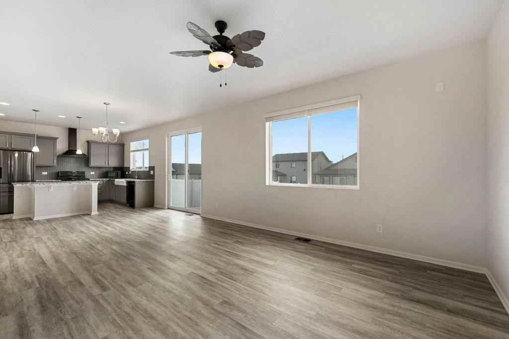 1867 Paley Dr - Photo 7 of 25