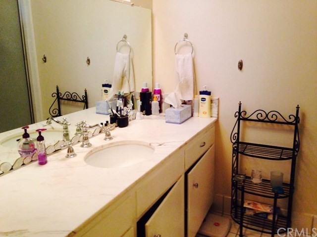 617 E Hermosa Dr - Photo 2 of 6