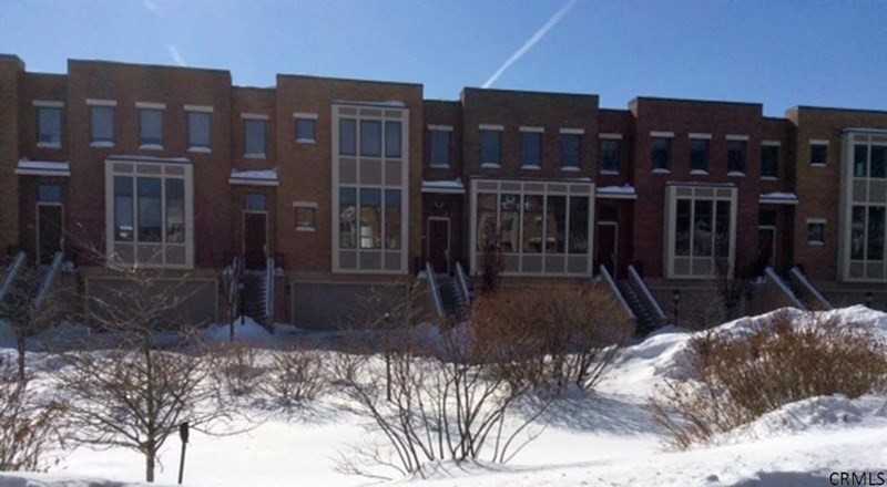 12 Bryn Mawr Ct - Photo 2 of 25