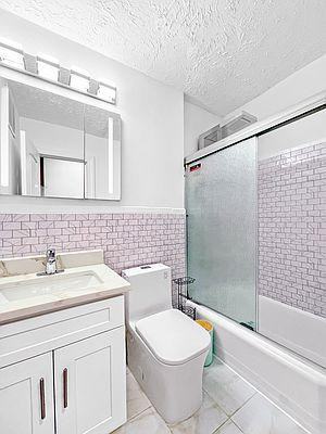 2639 Haring St - Photo 2 of 10