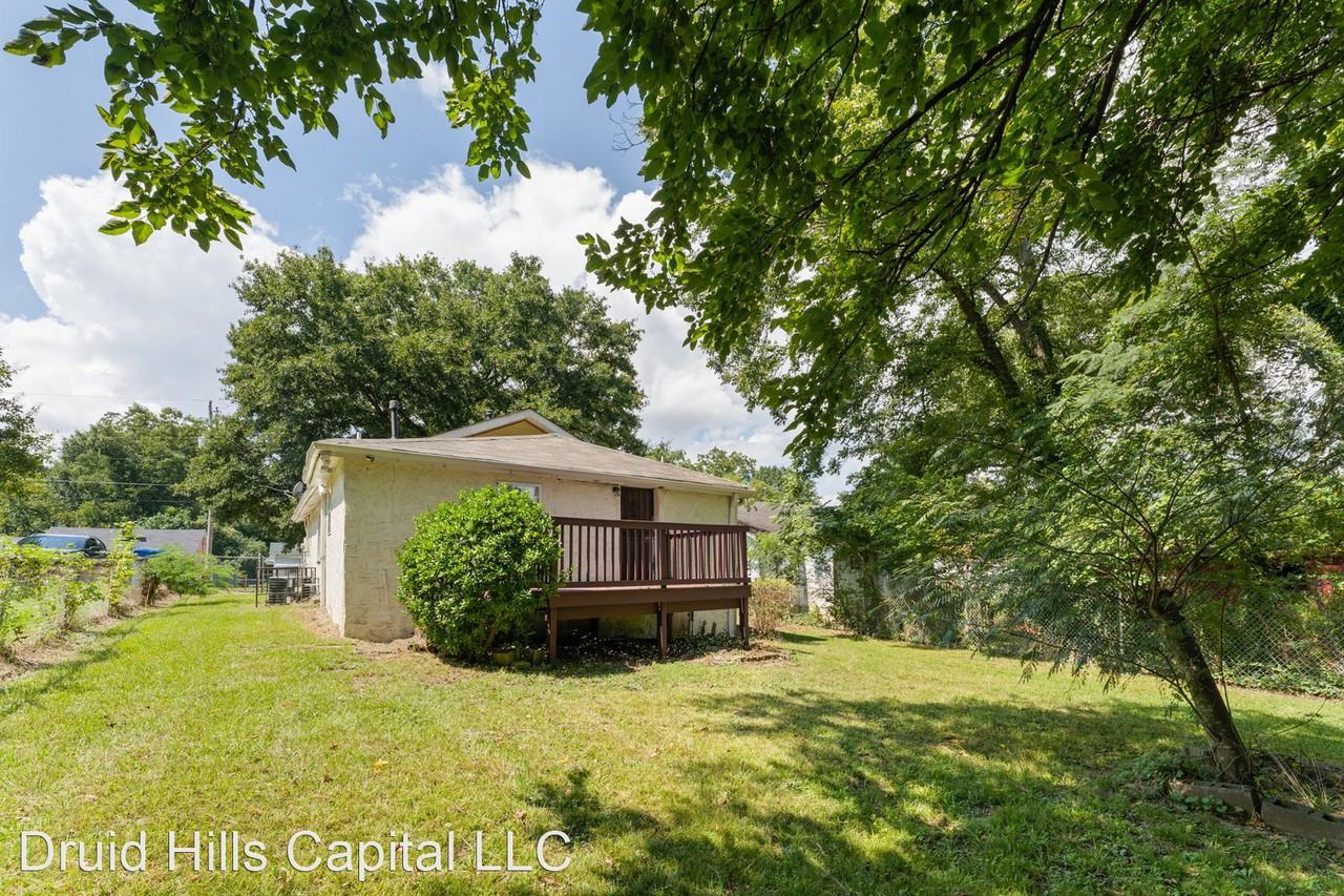 195 Scott St Nw - Photo 2 of 10