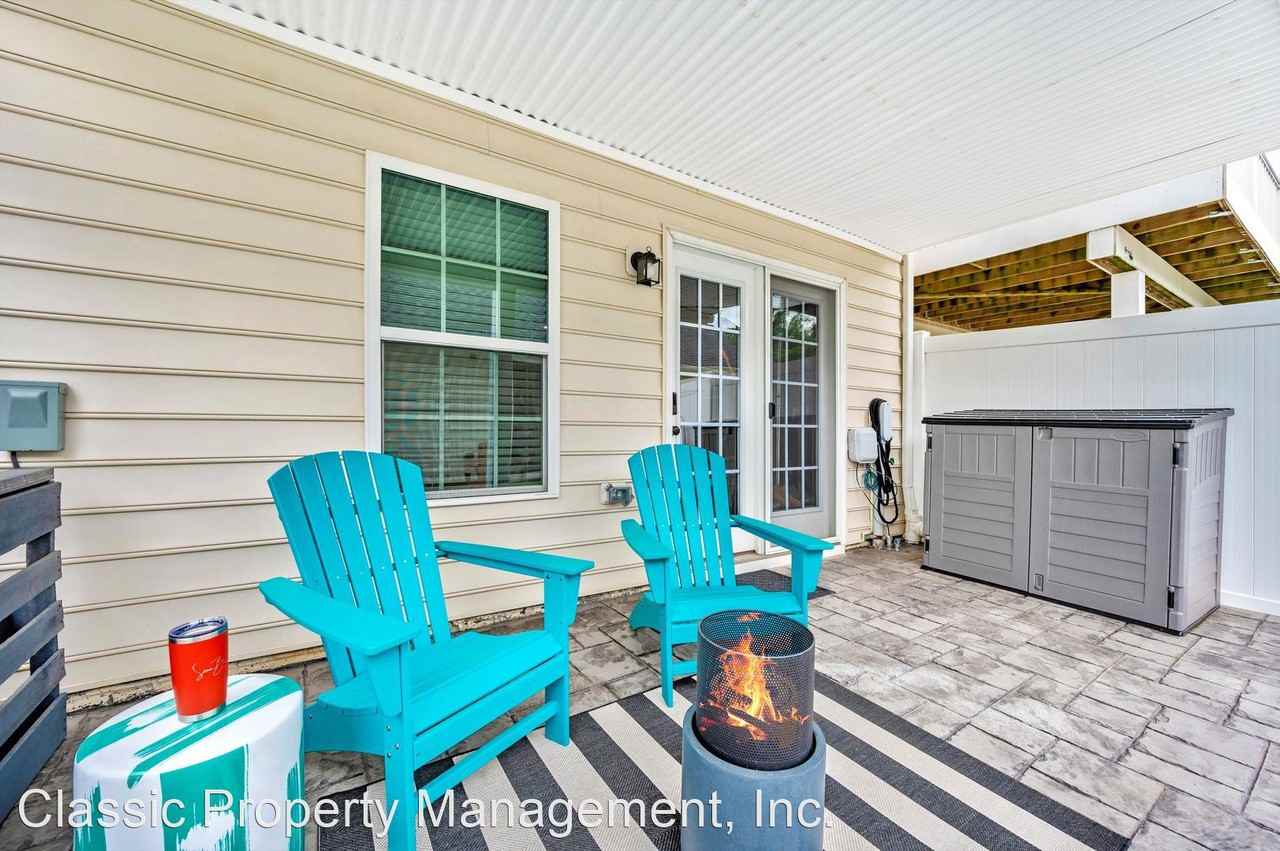 7827 Wormans Mill Rd - Photo 3 of 48