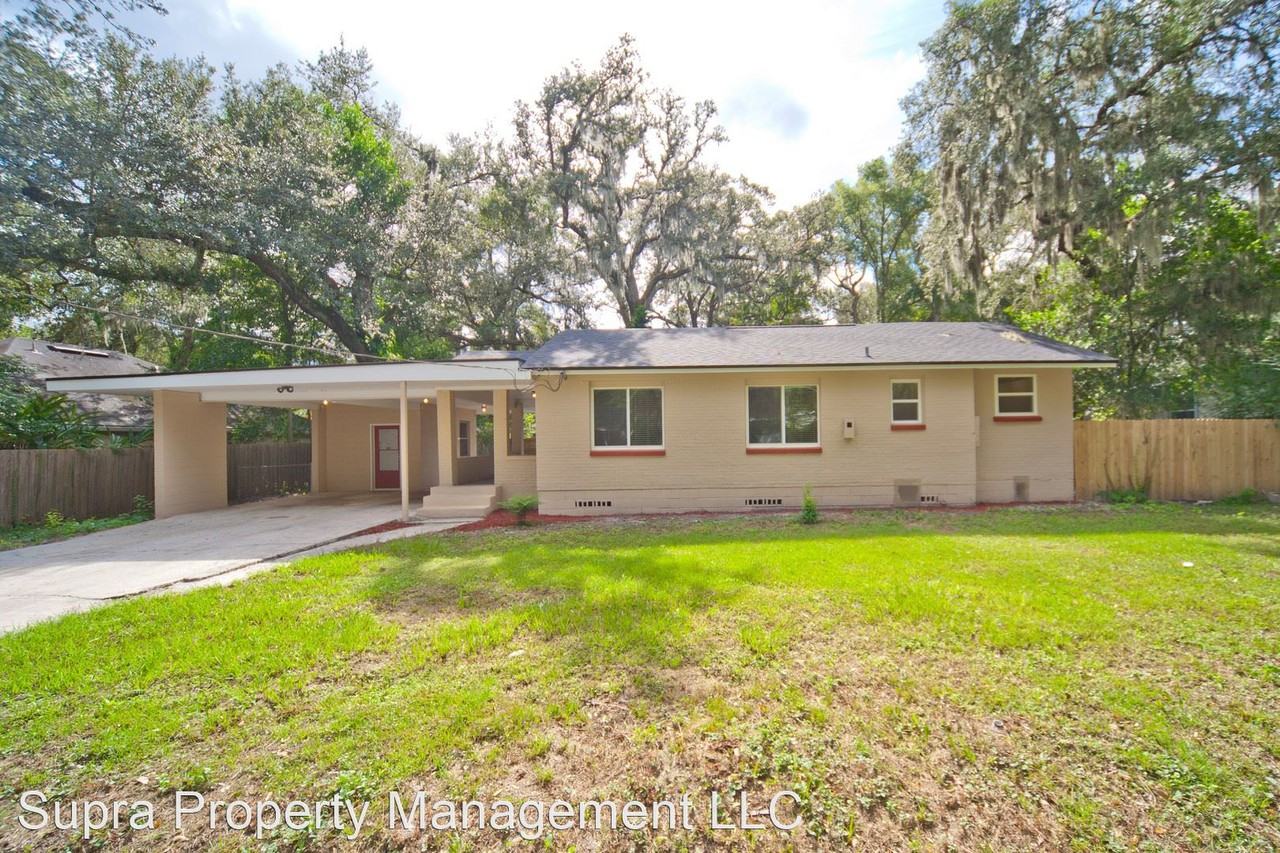 7028 Oakwood Dr - Photo 3 of 28