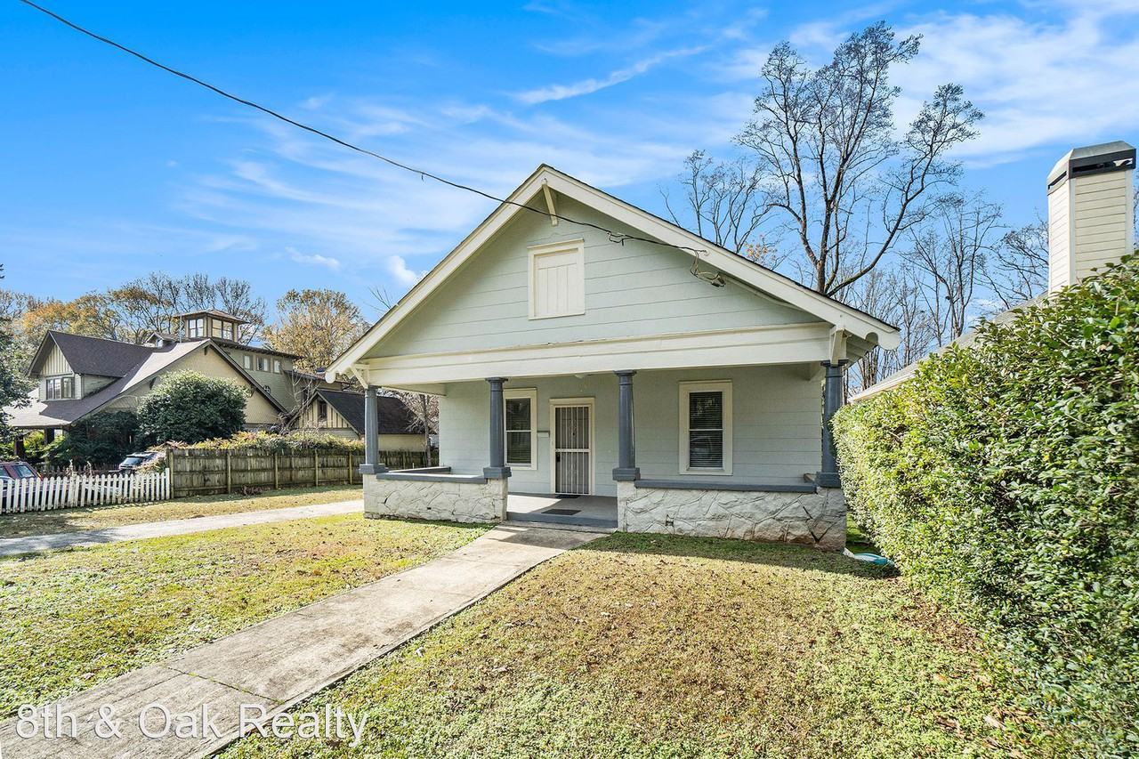 1030 Tilden St Nw - Photo 3 of 31