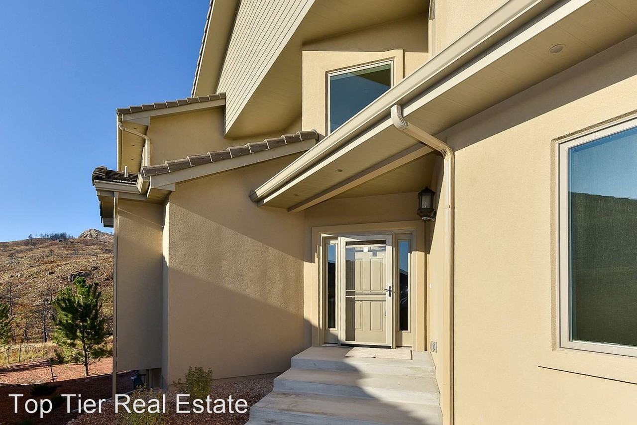 5750 Harbor Pines Pt - Photo 3 of 43