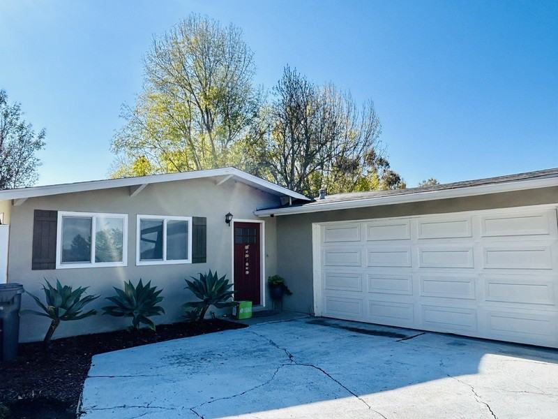 9145 Fanita Rancho Rd - Photo 2 of 14