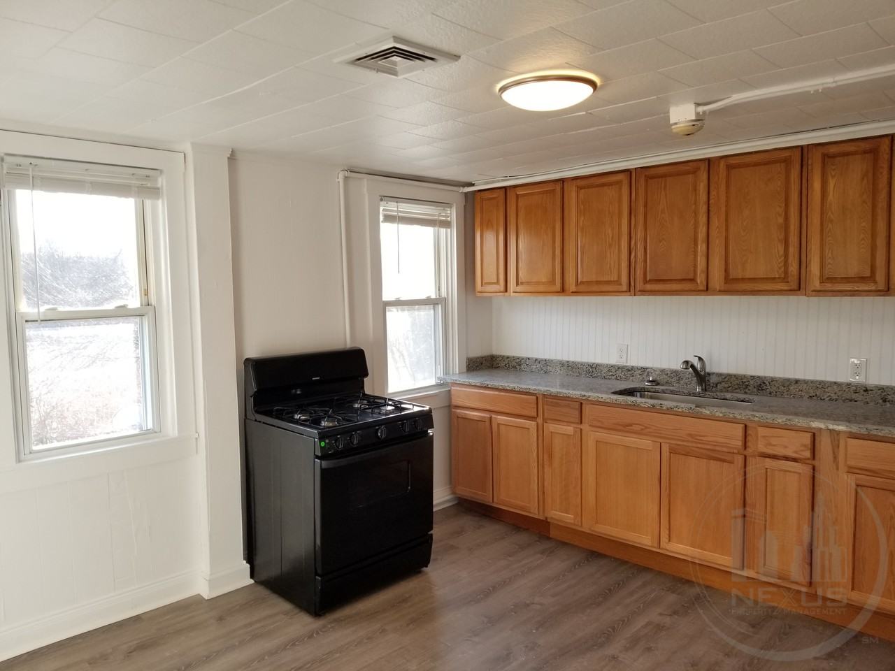 91 W Warwick Ave - Photo 2 of 11