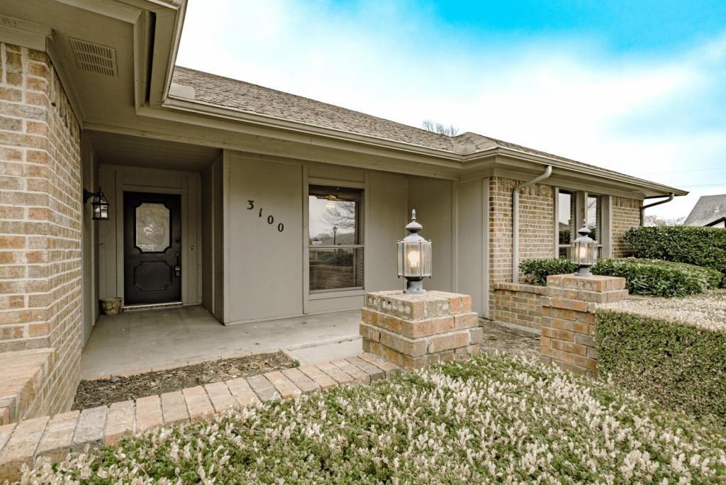 3100 Green Country Ct - Photo 2 of 37