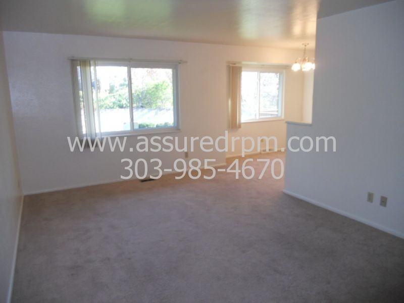 1978 S Deframe Way - Photo 2 of 16