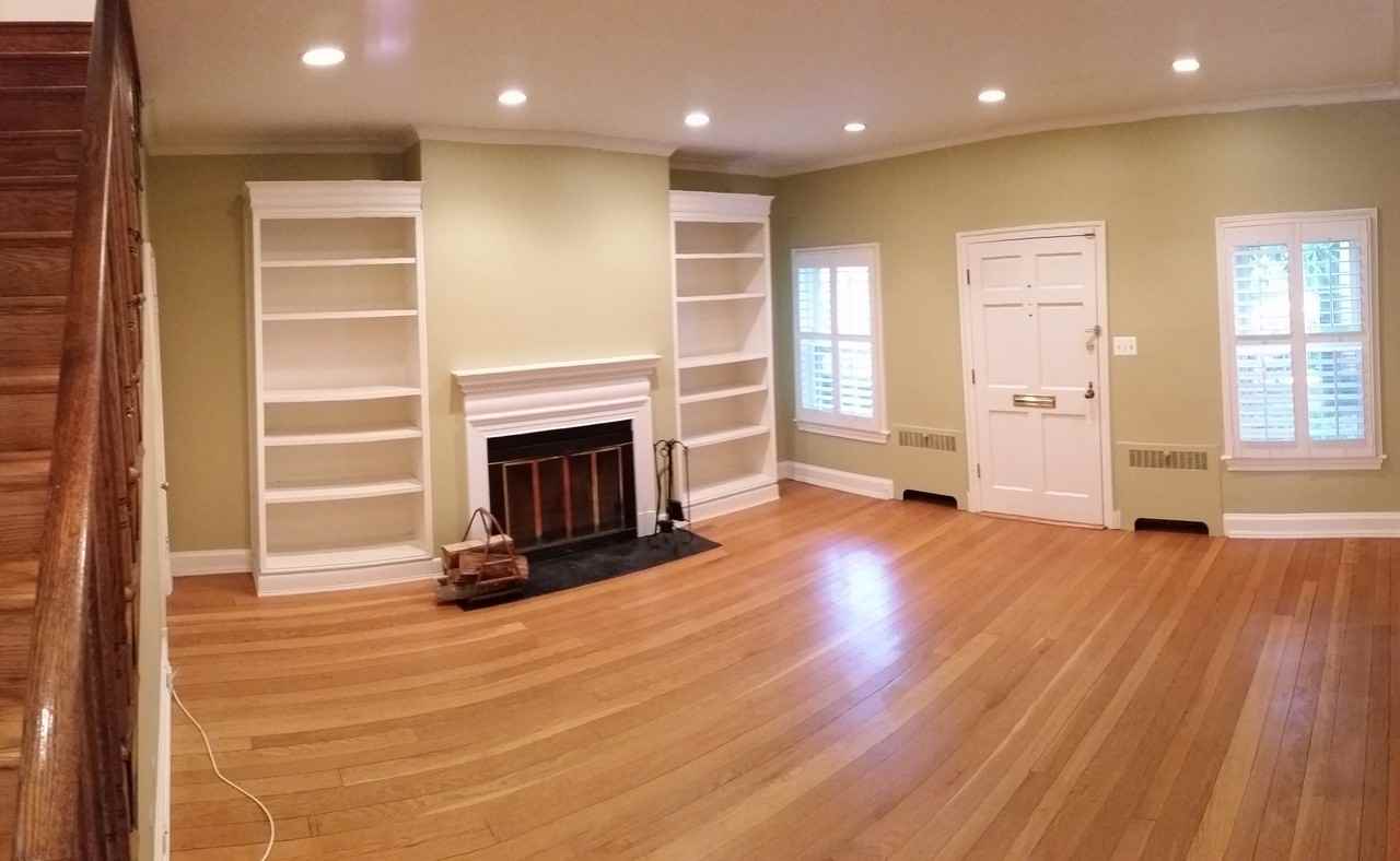 2555 Waterside Dr NW - Photo 2 of 25