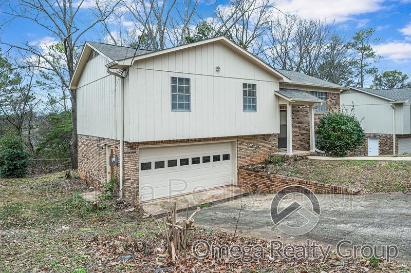 1830 Christian St - Photo 2 of 46