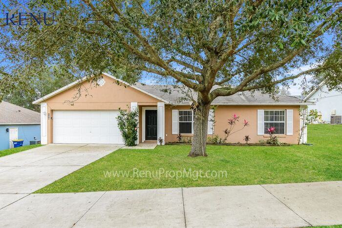 124 Carlyle St - Photo 2 of 19