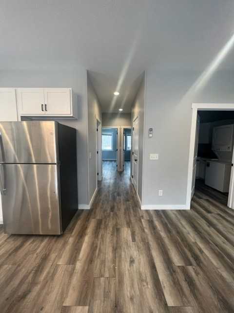 506 W Main St #1 - Photo 5 of 13