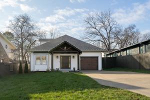 featured image of 135 50th Ave N #1