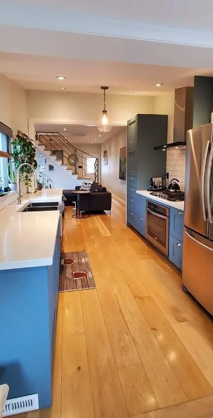 19 Hugo Avenue - Photo 3 of 10