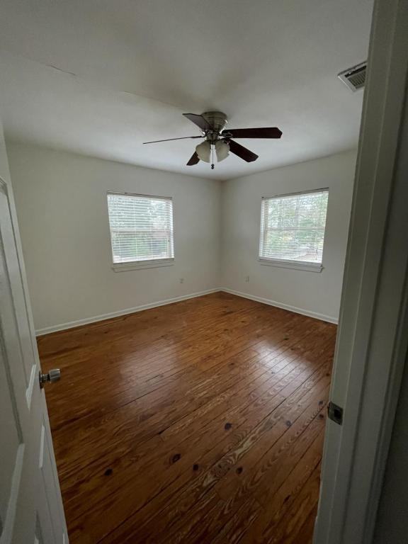 4264 Oxford Ave #4 - Photo 6 of 13