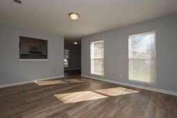 125 Westscott Drive - Photo 3 of 17