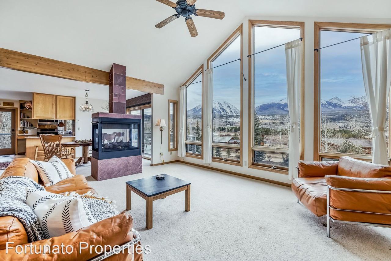 1498 Rainbow Dr - Photo 3 of 35