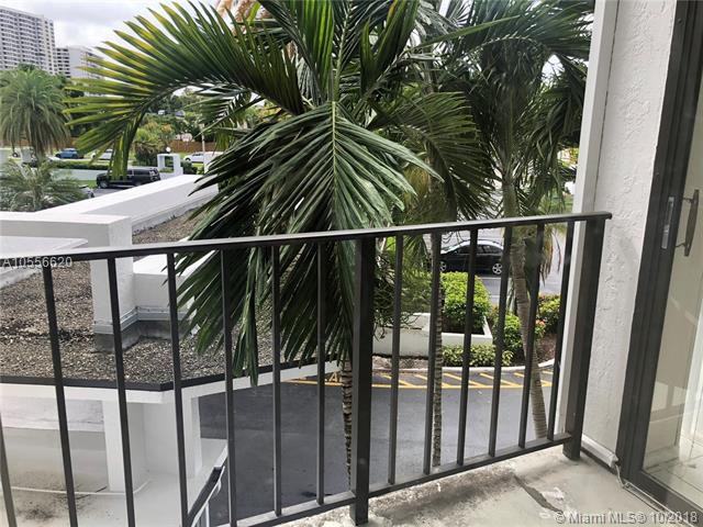 800 Parkview Dr #211 - Photo 6 of 24