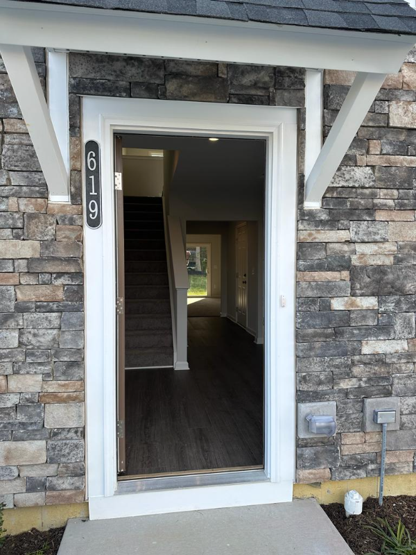 619 Rivanna Hill Rd - Photo 3 of 19