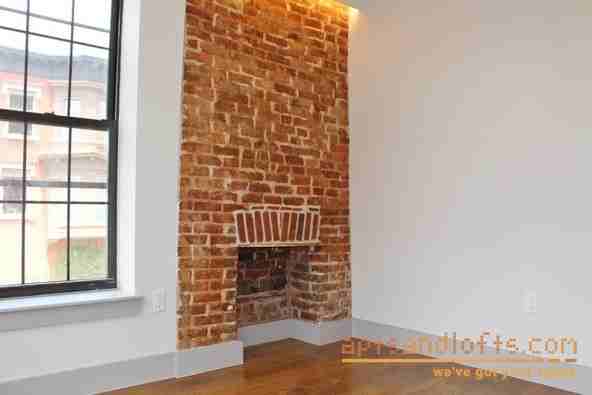 233 Malcolm X Blvd #1A - Photo 3 of 4