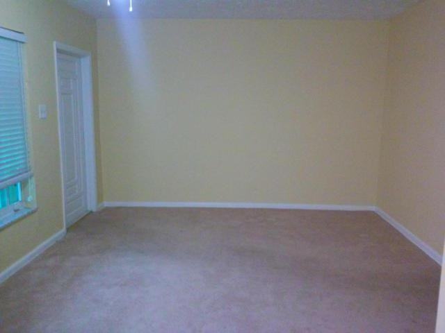 5445 Fletcher St - Photo 3 of 9